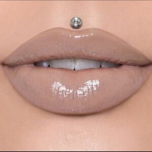 NIB Jeffree Star The Gloss shade Silk Rope